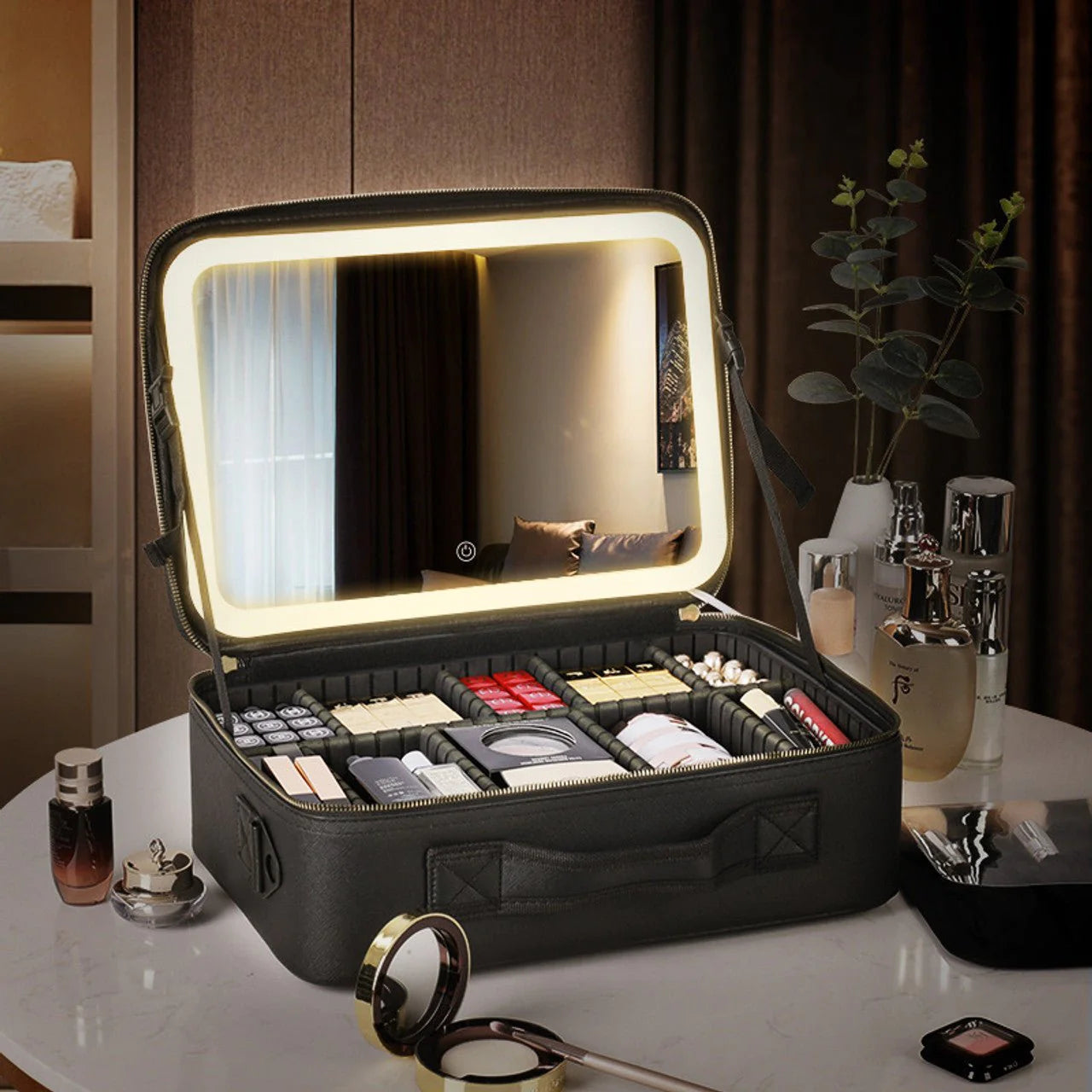 GlowChic™ Makeup LED Travel Bag